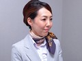 国際線人妻CA会員制整体マッサージ 極上美巨乳CA妻は乳房も性器もまさぐられ、激しく抵抗するが…