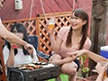 「リゾートバイト先で女子大生とヤりまくりSP 行ってみたら温泉スパで採用されてた男は僕ひとり」VOL.1