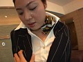 スチュワーデスin… [脅迫スイートルーム] Cabin Attendant Emi（30）
