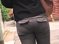 パンティーラインを狙え！ローアングル！バックショット！追跡！盗撮！街角OL密着パンツスーツ2 パンティーラインGET！ 134名