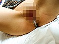 「ダメ！ダメっ！！挿っちゃってる！エアーセックスなんだから…」彼氏と初めてのお泊りデートに備え、色んな体位をエアーセックスで練習したいと言い出した幼馴染！幼馴染の股間をパンツ越しとはいえ勃起チ●コでガンガン突き刺していたらパンツにはいやらしいシミが…