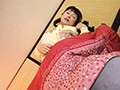 コタツの中で義母と息子が禁断行為DX8時間18話収録