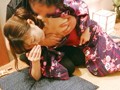どこまでヤレる！？ひざまくら耳かき店のお姉さん 11