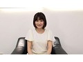 面接に来たらいきなりアナルをおっぴろげさせられた素人娘