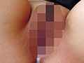 「えっ！？こんな所で何て事をするんだ！」いたずら好きの義理の妹に手をやいています！突然出来た義理の妹は自由奔放でエッチ好きな小悪魔タイプ！！いつもボクにギリギリの誘惑をしてきます！！当然、ボクは毎回勃起しています！！それを見た義理の妹は更に面白がって…
