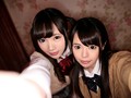 発掘！看板娘 ノリが良すぎる親友同士の女子校生と制服着せたままハメ撮り＆逆3P あまりにもエロカワで良い子ちゃんなのでそのまま撮影を口説いて乱交しちゃった一部始終