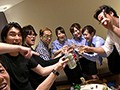 お酒の力を借りてどうにかこうにかセックスしたい男たちがメガバン、商社好きの客室乗務員ちゃんを飲ませて酔わせてヤリ捨てポイ！