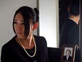 服従の義母奴隷 西野翔