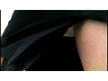脚立に立って仕事に夢中なOLさんのパンチラ盗撮4