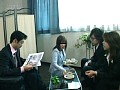スカートもぐり