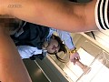 ディルドにまたがる女子校生 （DOD）