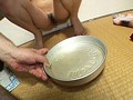 排泄女子