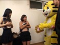 街角素人お嬢さんの恥じらい オッパイをコピーして見～せて！ 4