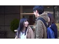 一般男女モニタリングAV 仲良し巨乳ママ友2人組が夫に内緒で逆ナンパにチャレンジ！旦那と子どもが帰宅するまでに男子大学生を自宅に連れ込みセックス交渉 人妻たちの大きなおっぱいに挟まれ反りかえったギンギンち●ぽ！