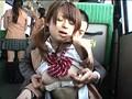 反抗期に差し掛かった名門私立校のお嬢様は、混み合う路線バスでお尻にチ○ポが当たった瞬間、腰を激しく擦り付けヤリまくっている！