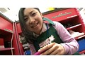 時給10万800円！スーパーマーケットで働くお嬢さん！店長には内緒で、超高額露出バイトをしてみませんか？