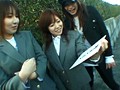 女子校生の皆さ～ん！勝ったら100万円！負けたらドスケベ指令を賭けて、ゲームしませんか。 （DOD）