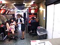 職場で女に唇を奪われて感じた女は舌を出す ～ゲームセンターの可愛い店員さん編～