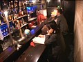 スナックのママを口説くためにカウンターで宿題をしていた娘に勉強を教えたら好きになられちゃって困った