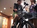 これぞ限界ギリギリの社内羞恥＆街中露出！！アクメ自転車を作った伝説のSOD女子社員がイクッ！！