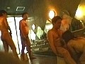 S級単体ニューハーフ お客さんでいっぱいの健康ランドで公開露出入浴！！