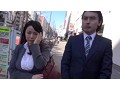 上司（♀）との同行営業中に受けた「新社会人の意識調査」の街頭インタビューで新入社員（♂）が「異性との交際経験ゼロ、童貞」をカミングアウト！！まさかの告白に驚きを隠せない上司はそんな不憫な部下の成長のために一肌脱ぐのか！？