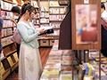 スカート巾着素股本屋痴漢 全員巨乳Ver.