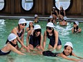 人里離れたリゾート施設に宿泊していた日焼けがまぶしい修学旅行生たち。「完全無毛」【アウトレット】