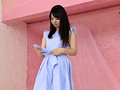 透き通る美肌と桃尻自慢の現役グラドルAV解禁！！ あゆな虹恋