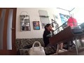 「私みたいなおばちゃんでホントにいいの？」若い男の子が完熟おば様を部屋に連れ込みあの手この手で口説いて中出しセックスするビデオVol.1