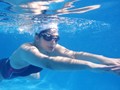 水泳競技歴18年 国●体育大会出場！98cmの巨尻が生み出すドルフィンキック！ 本物女子大生アスリートAVデビュー 寺山綾子21歳