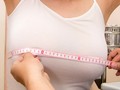 生理前敏感乳首JK 身体測定痴漢