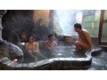 夫婦で温泉旅行 夫が近くに居るのに痴漢される私は戸惑いながらもオマ●コはズブ濡れ！寝取られる興奮に何度もイッてしまいました 京野美麗