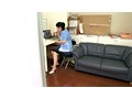 万引きする男子学生をオバサン店長が犯す！！