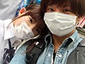 彼氏の目の前で彼女が
