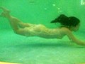 よごれるお姉さん