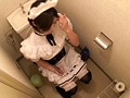 超萌え萌えメイドのトイレ指オナニー盗撮 5