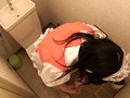 超萌え萌えメイドのトイレ指オナニー盗撮 5