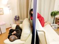 衝立の向こう側に…男性モデル。発情した身体を抑えきれず声を潜めオナニーをする人妻ヌードモデル 高嶋ゆいか