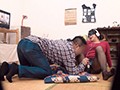 五十路の女房を騙して目隠しプレイ中に他人男と入れ替わりSEXを…麗子