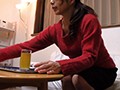 堅物の妻を騙して整体師に性感マッサージを…N.K（仮名）53歳 二ノ宮慶子