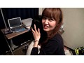 官能美熟女ドキュメント あの、井川ゆいが素人童貞君宅に訪問して筆下ろし ！