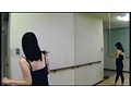 ヨガ教室盗撮 スパッツのお尻が切れて肛門まで見せちゃった恥かしい女の子隠し撮り （DOD）