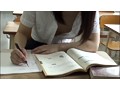 裏流出女子校教師が撮影した 女子校生のはじける乳房胸チラ盗撮