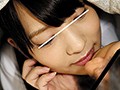 『ねぇ唇と唇が触れなかった？』『えっ本当に！？』超密着！布団の中で秘密のキス！で元気づけてくれる幼馴染！幼、小、中の頃から仲が良く●校になった今でもボクの部屋に来ては仲良くしてくれる幼馴染！しかも顔も超カワイくて性格も良くてスタイルも良くて勉強もできて…