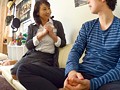 イケメンが熟女を部屋に連れ込んでSEXに持ち込む様子を盗撮したDVD。57～強引にそのまま中出ししちゃいました～ （DOD）
