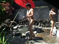 貸切露天風呂にカメラを仕掛け盗撮した厳選映像 本物素人さんたちのリアルな性行為がインターネットに流出 （DOD）