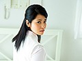 女子校生なのに自分で腰を振ってイキまくる騎乗位の天才 えま