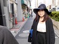 街でナンパした巨乳お姉さんにカメラの前で高級ランジェリーを試着してもらいました。
