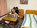 人気AV男優につぶやき系SNSからアプローチしてきた欲求不満の若妻と浮気SEXした一部始終をこっそり盗撮して勝手にAV発売しちゃいました。